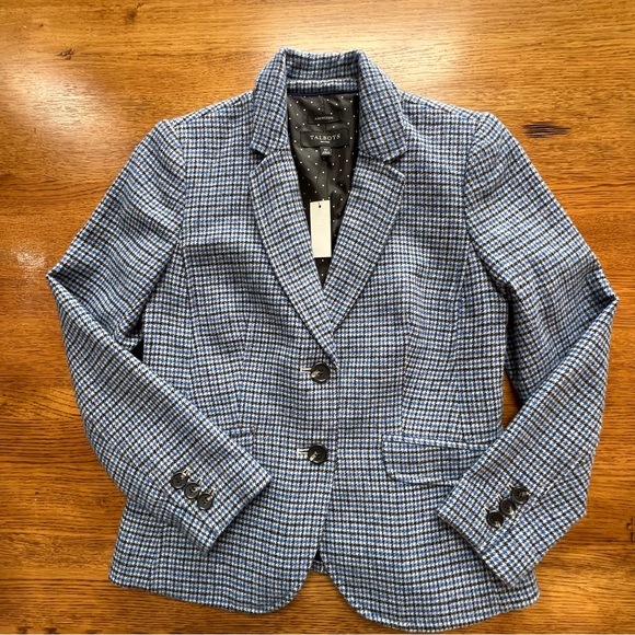 ⭐️ NWT Talbots Shetland Aberdeen Houndstooth Wool Blazer Size 4P
Tattersall - Picture 11 of 11